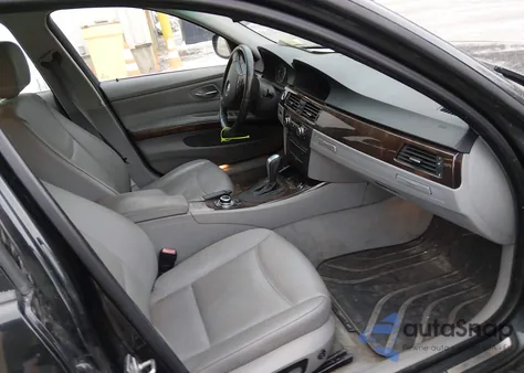 2010 BMW 328I xDrive z USA, uszkodzony, nr VIN WBAPK5C55AA651985